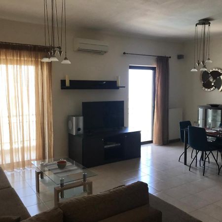 Apartment On The Beach With View Rethymno  ภายนอก รูปภาพ